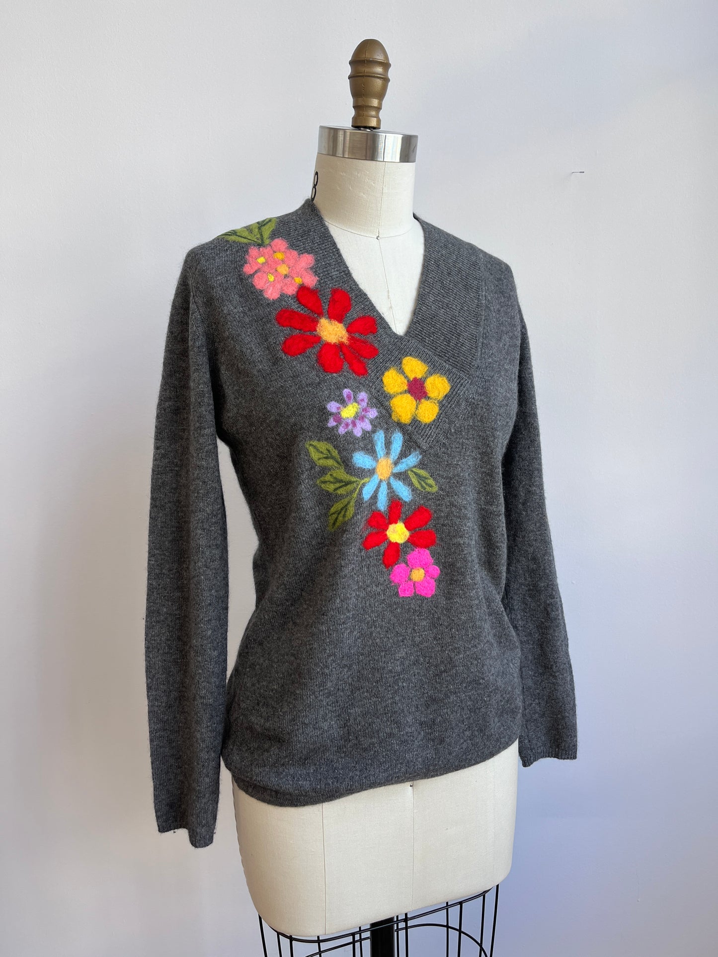 Flower Garden Gray Cashmere