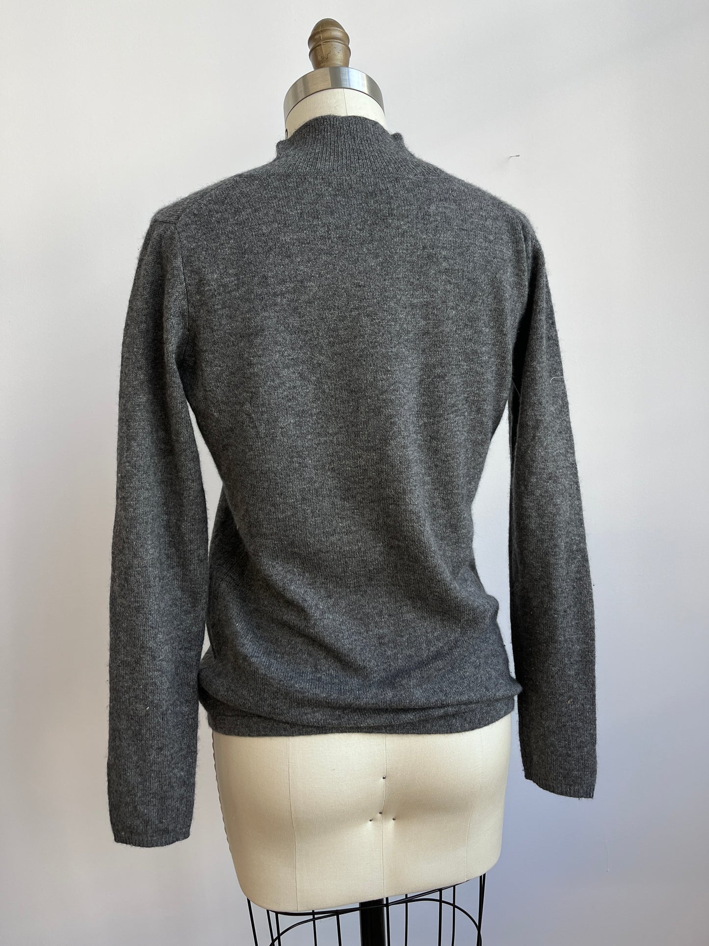 Flower Garden Gray Cashmere