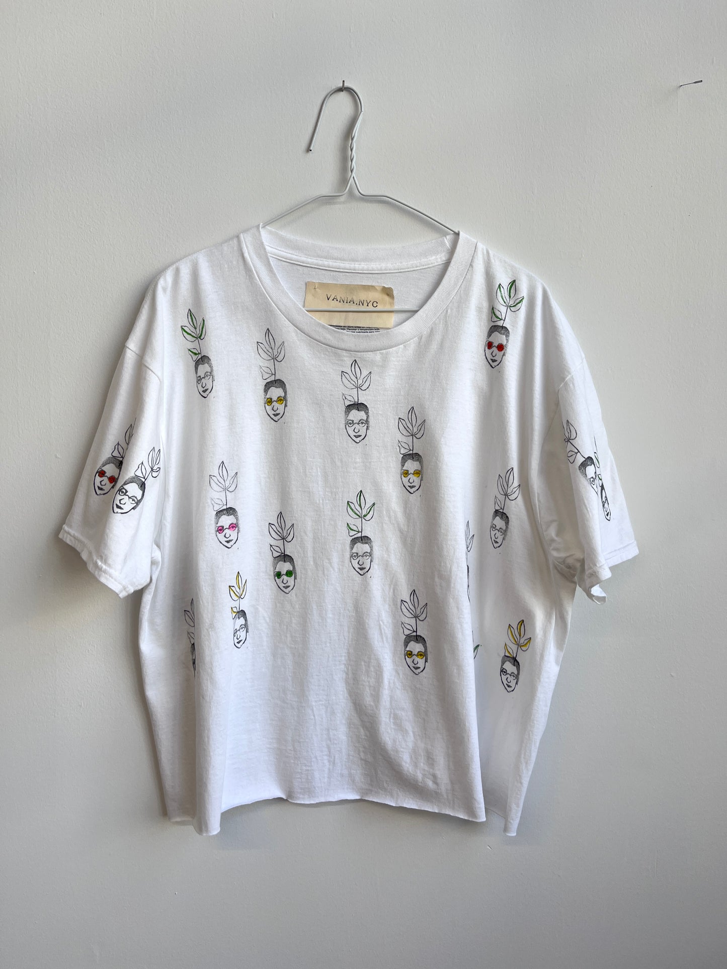 Plant Head Tee