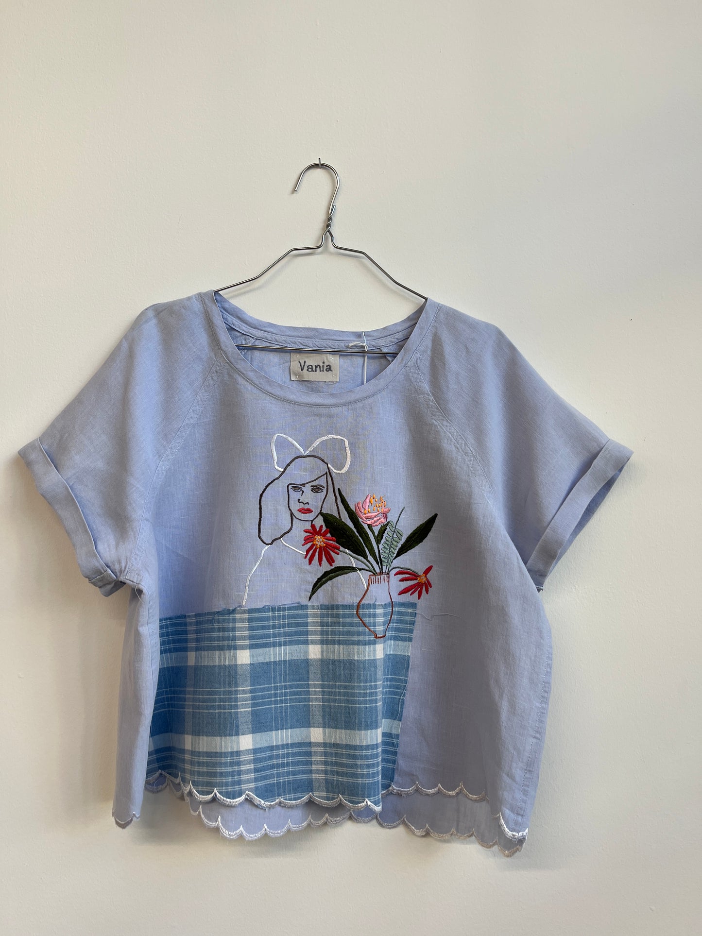 The table cloth blue shirt